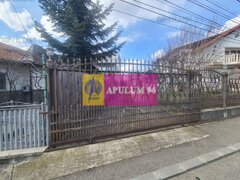 CASA (VILA) DE VANZARE IN CORNU